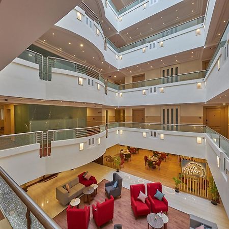 Tulip Inn Koramangala Bangalore Eksteriør billede